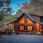 Exploring the Best Outdoor Activities Around Mountain Cabins