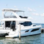 How to Choose the Perfect Yacht Rental in Miami for Your Budget