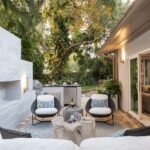 How to Create a Stylish Outdoor Lounge Space on Any Budget