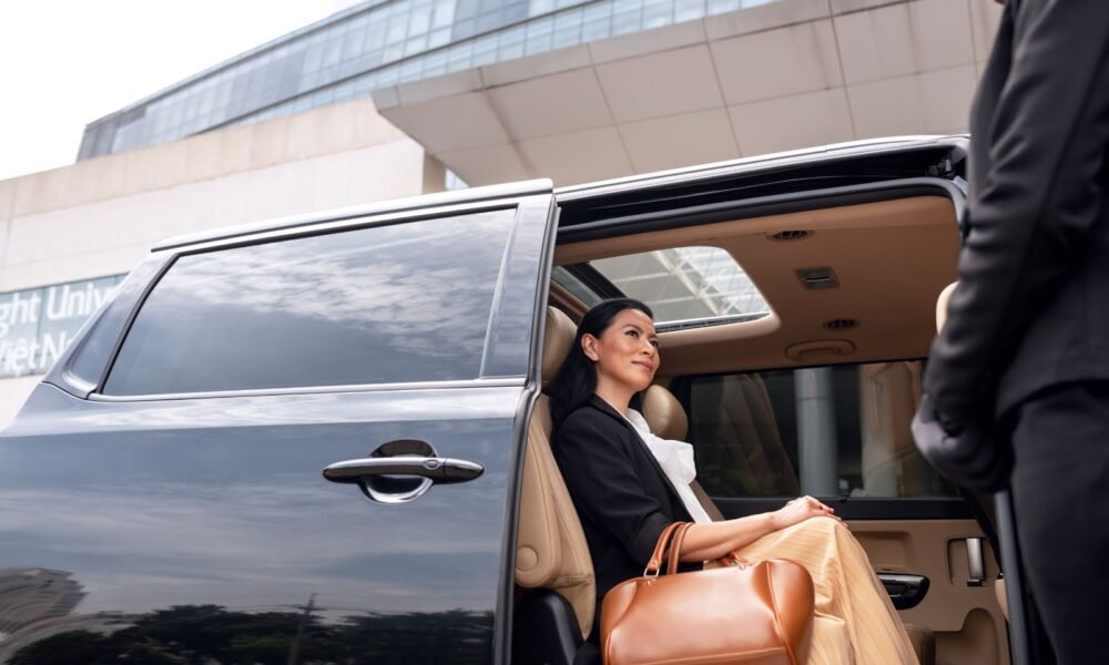 Woman’s Guide to Airport Transfers