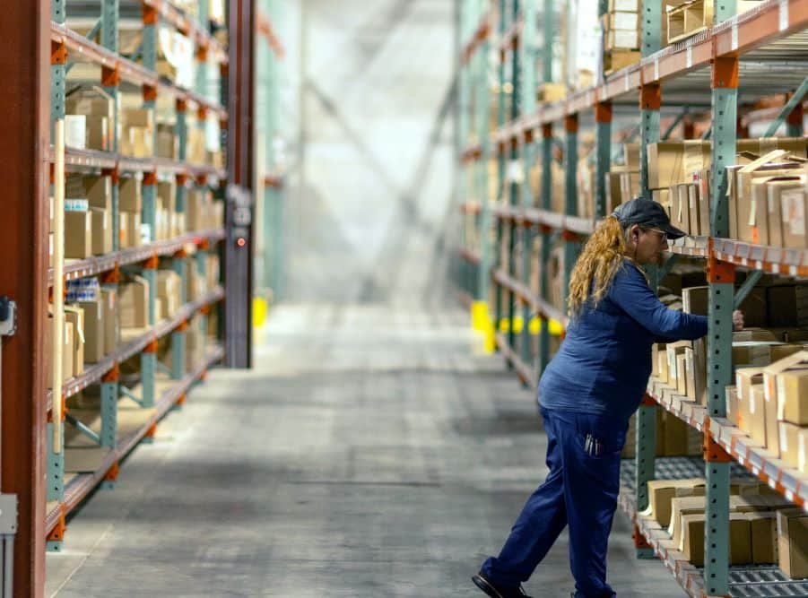 How Packaging VMI Services Can Streamline Your Supply Chain and Lower Inventory Expenses