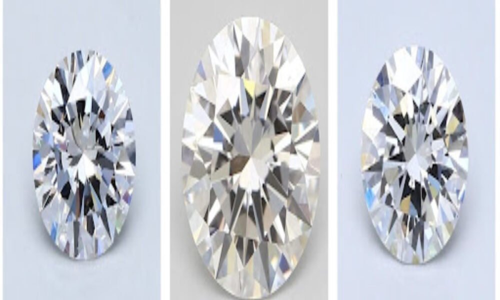 Why Do Couples Choose Rare Carat Over Traditional Jewelry Stores?