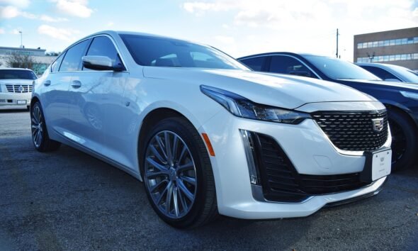 Dealerships Improve the Luxury Buying Experience